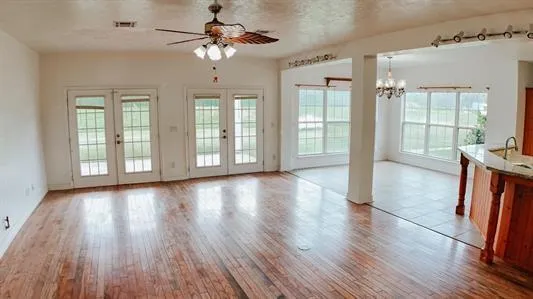 289 County Road 812 Buna, TX 77612