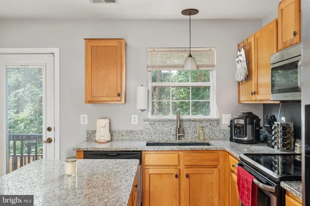 13515 COLESMIRE GATE WAY Bristow, VA 20136