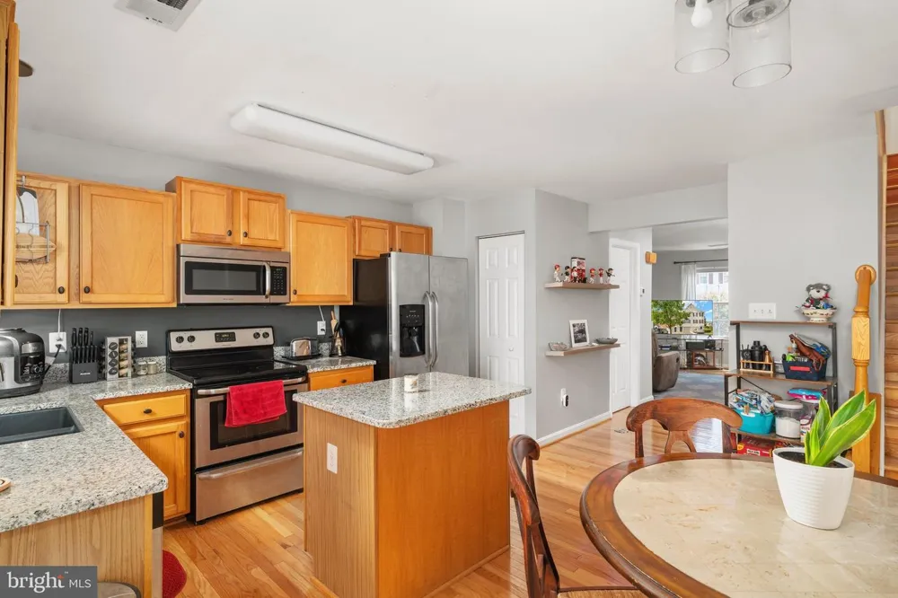 13515 COLESMIRE GATE WAY Bristow, VA 20136