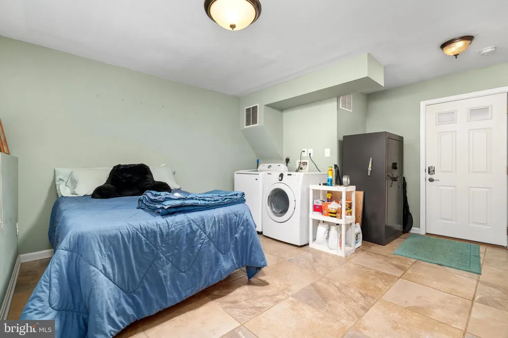 13515 COLESMIRE GATE WAY Bristow, VA 20136