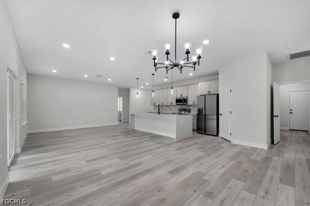San Ignacio Drive Sebring, FL 33872