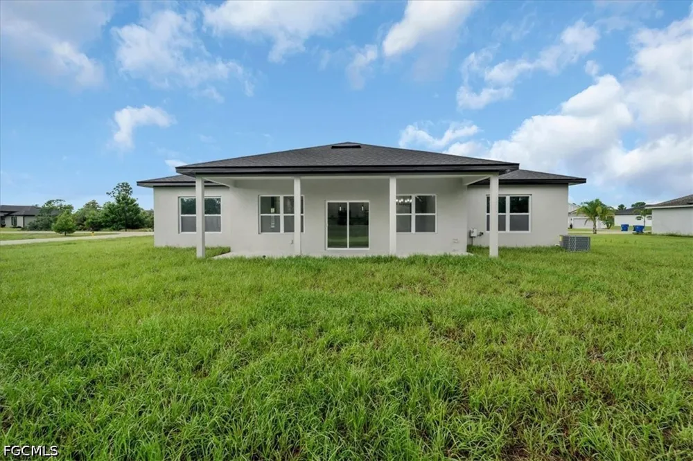 San Ignacio Drive Sebring, FL 33872