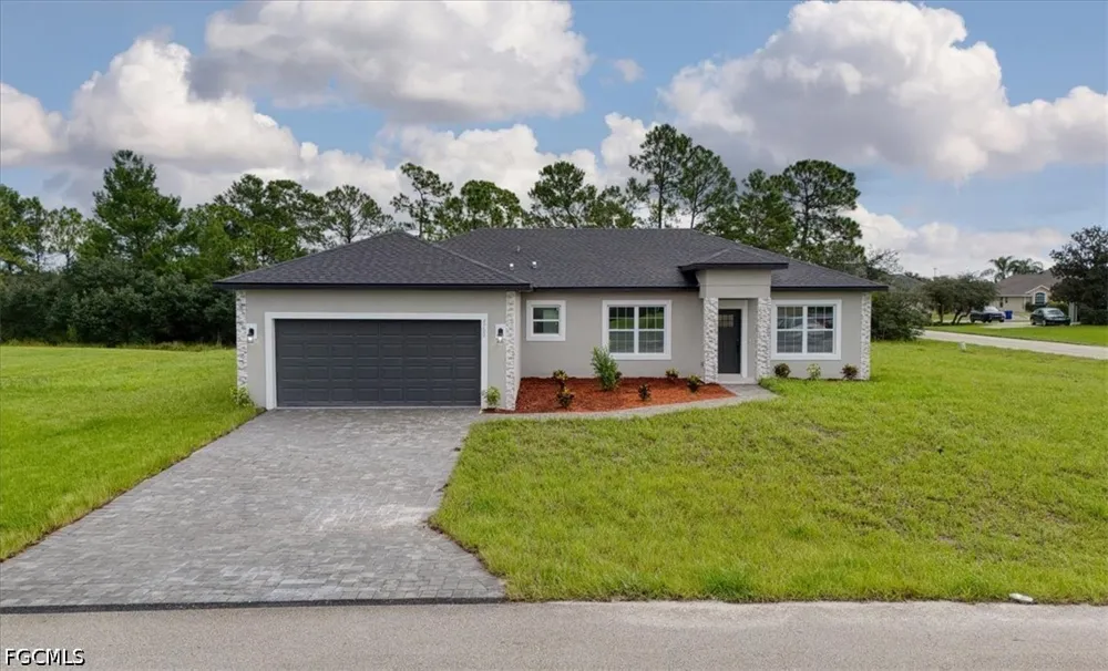 San Ignacio Drive Sebring, FL 33872