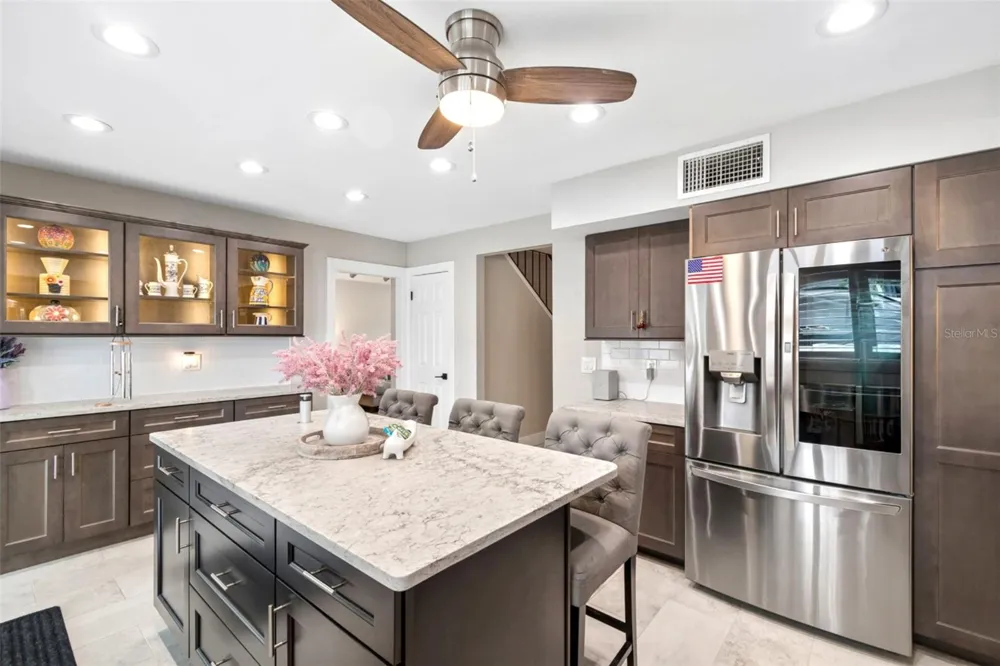 3133 W IDLEWILD AVENUE Tampa, FL 33614