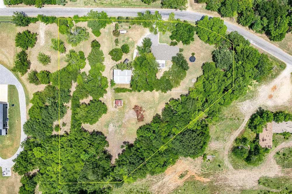 414 Flowing Wells Road Pottsboro, TX 75076