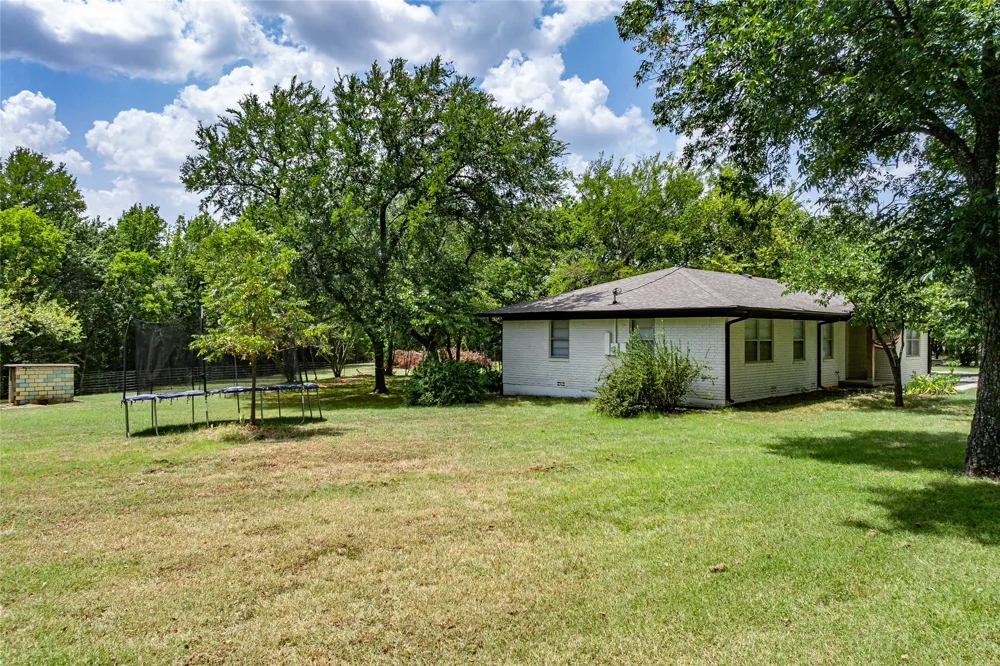 414 Flowing Wells Road Pottsboro, TX 75076