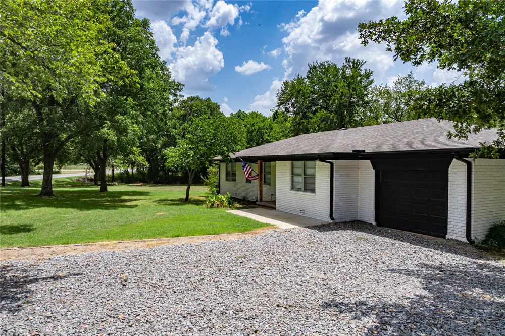 414 Flowing Wells Road Pottsboro, TX 75076