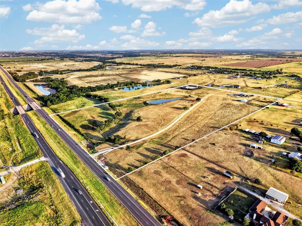 12420 US Highway 380 W Krum, TX 76249