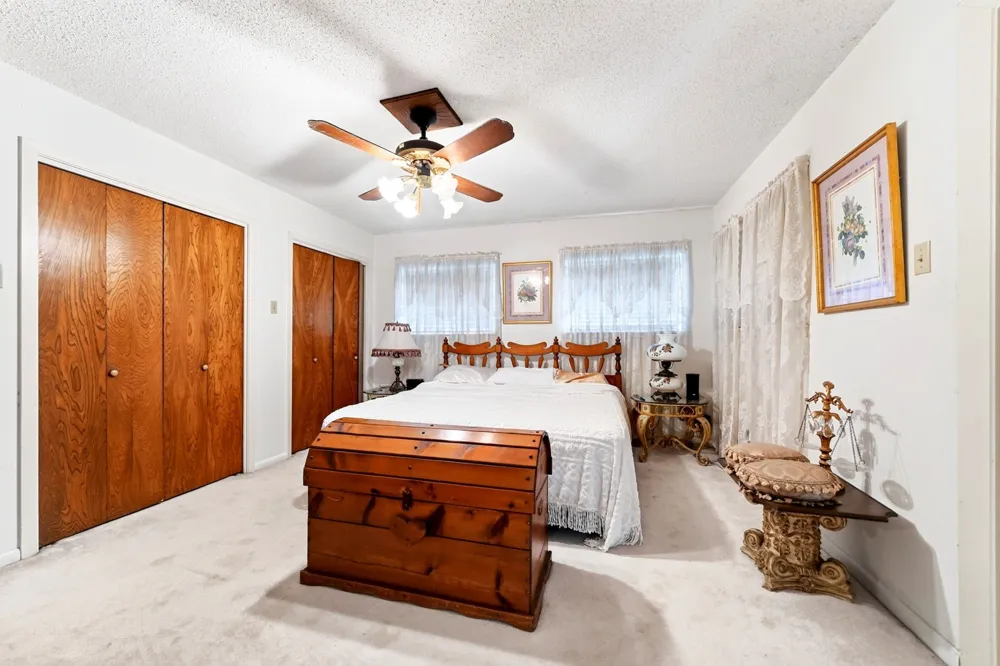 720 S Houston Street Edgewood, TX 75117
