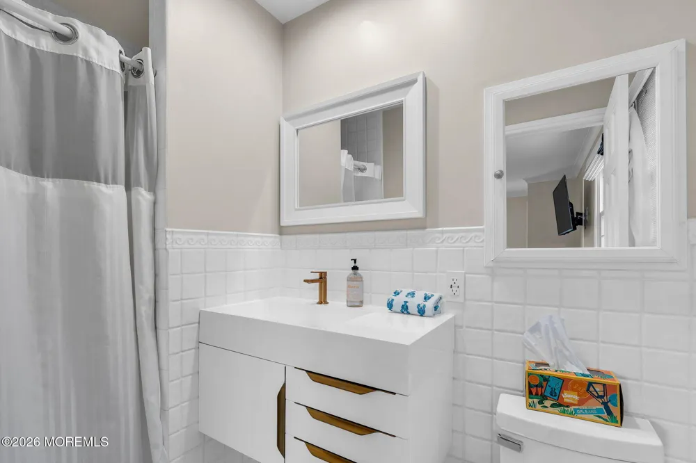 2225 Riviera Parkway Point Pleasant, NJ 08742