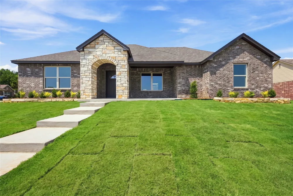 1950 S Stephanie Street Sapulpa, OK 74066
