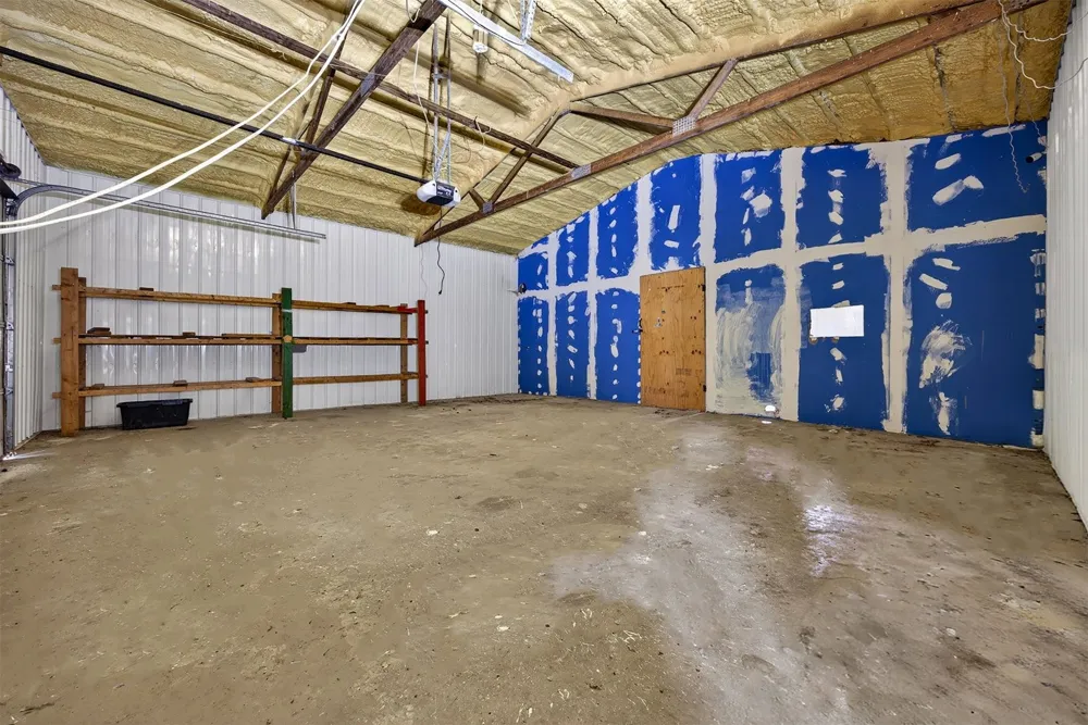 100 S 194th Street W Council Hill, OK 74428