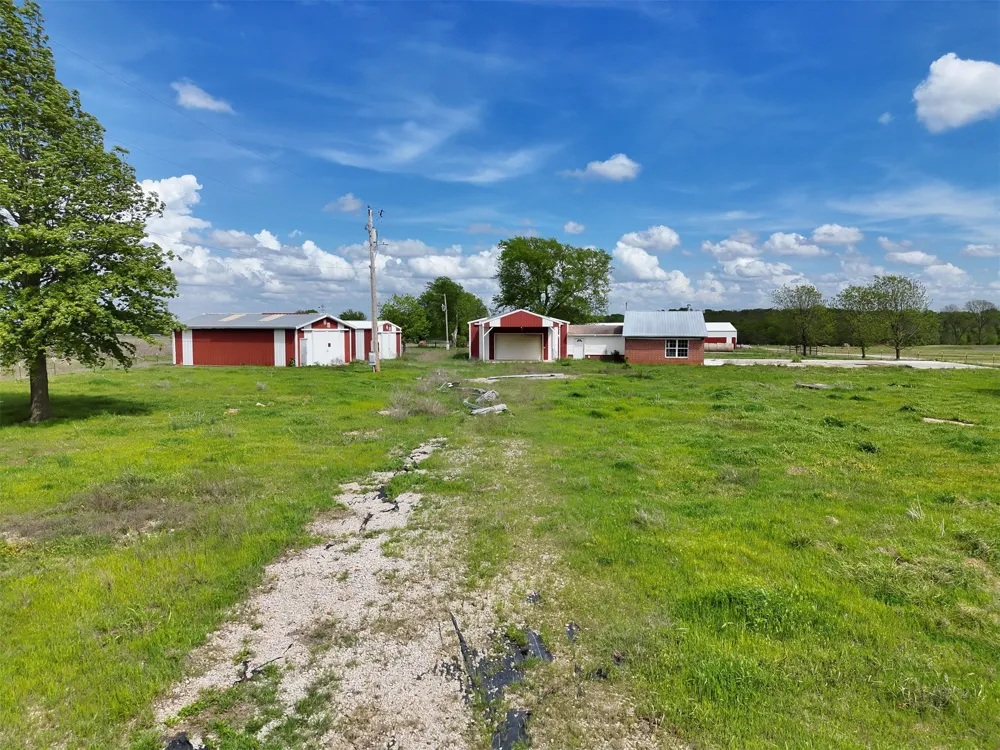 100 S 194th Street W Council Hill, OK 74428