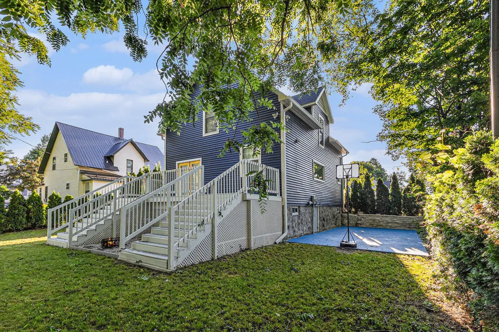 607 S State Street Hart City, MI 49420