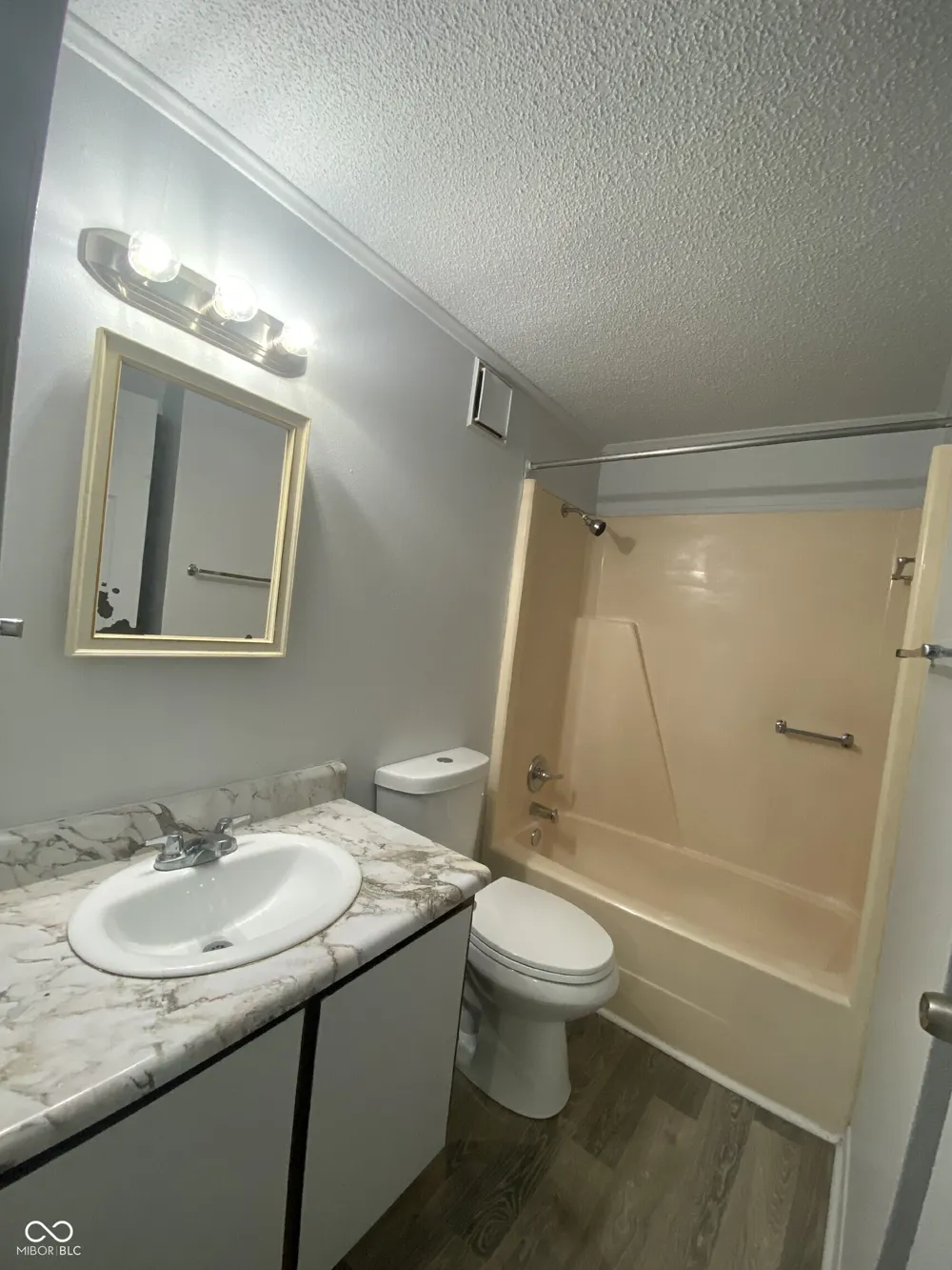 2000 Indianapolis Road #15 Crawfordsville, IN 47933
