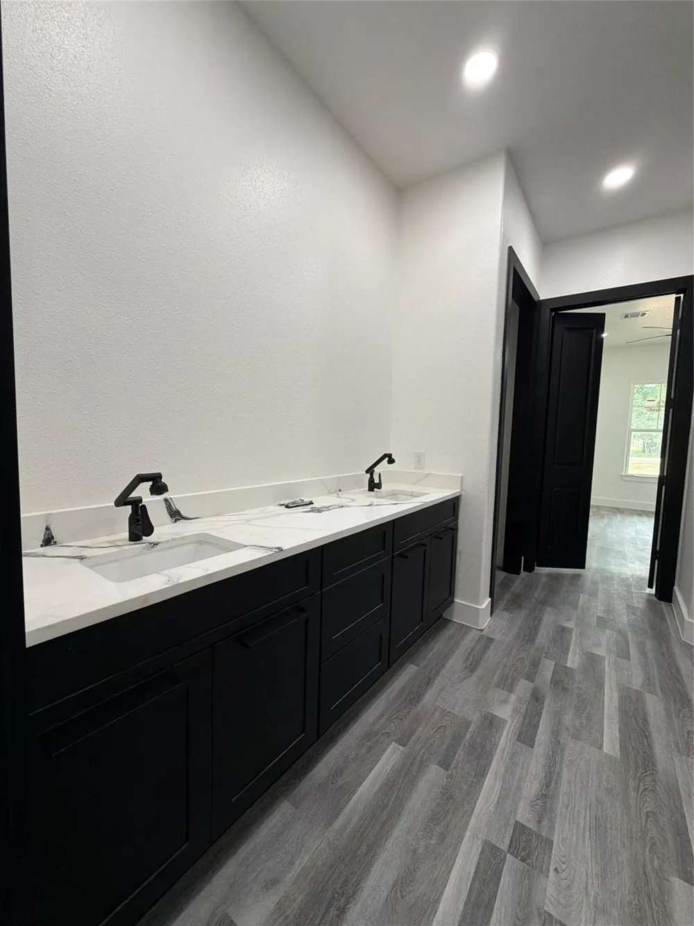 12511 Patridge Circle Pinehurst, TX 77362