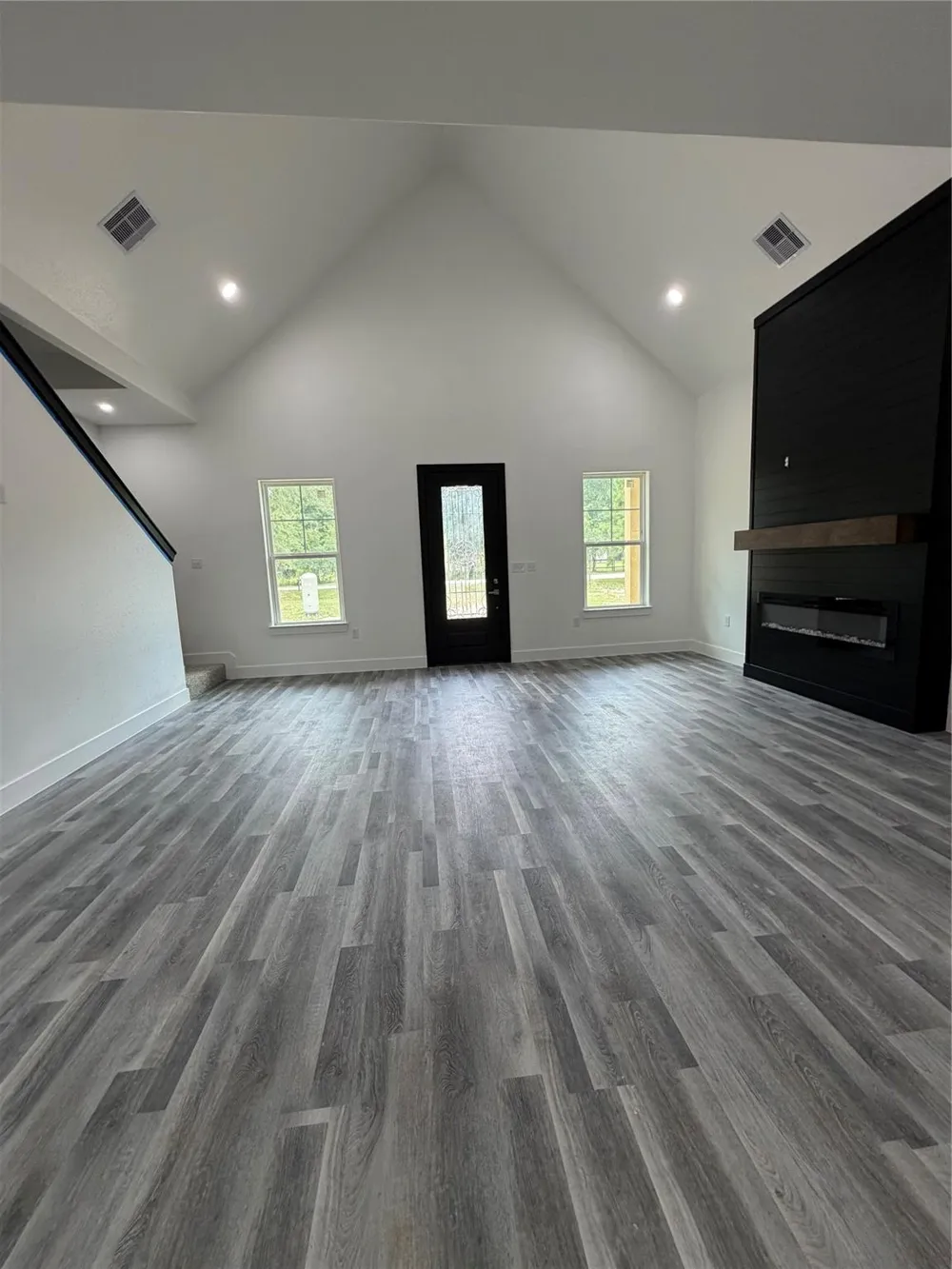 12511 Patridge Circle Pinehurst, TX 77362