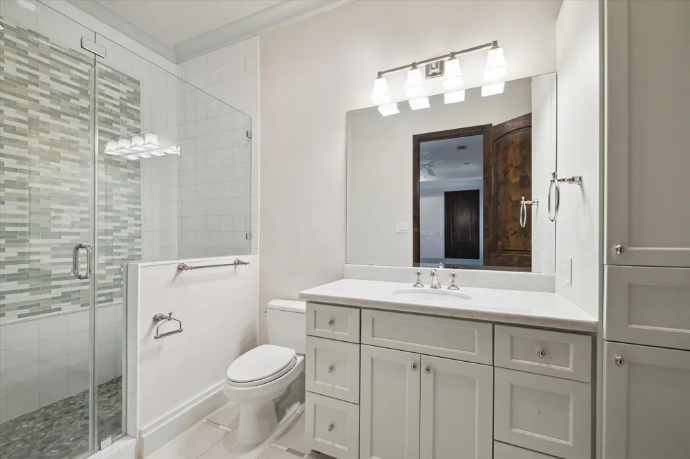 5556 Lynbrook Drive Houston, TX 77056