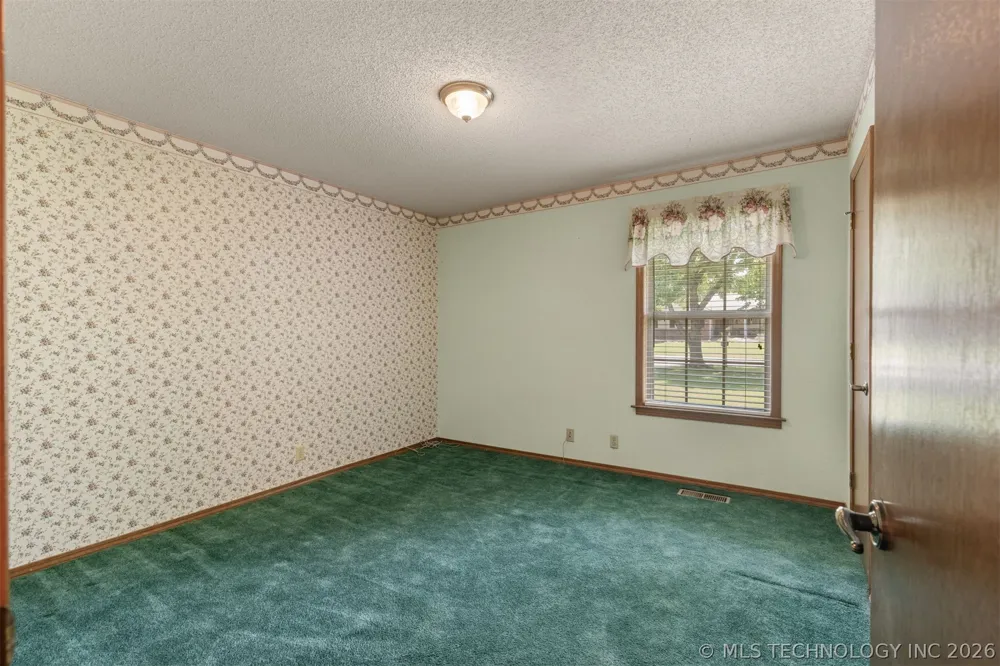 12811 E 133rd Street S Broken Arrow, OK 74011