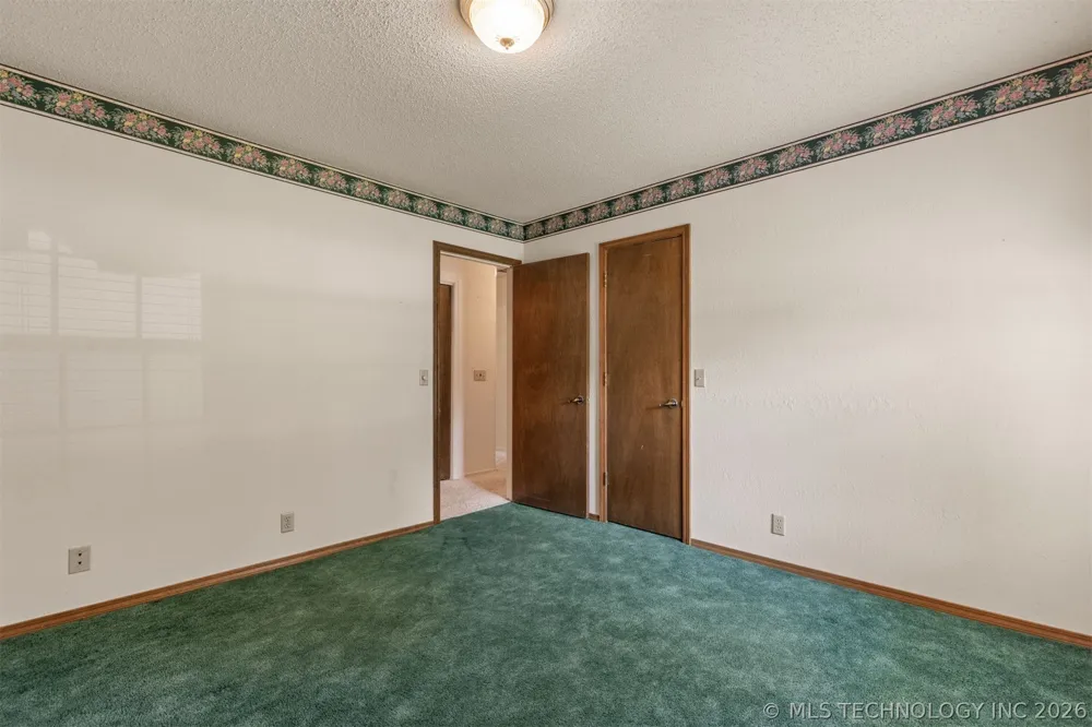 12811 E 133rd Street S Broken Arrow, OK 74011