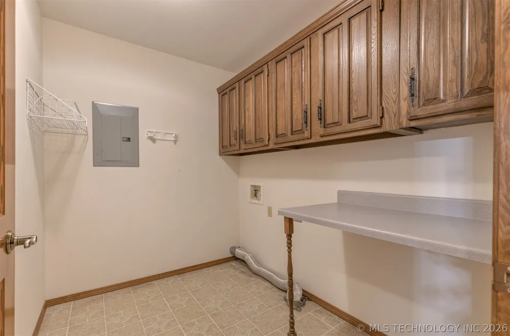 12811 E 133rd Street S Broken Arrow, OK 74011