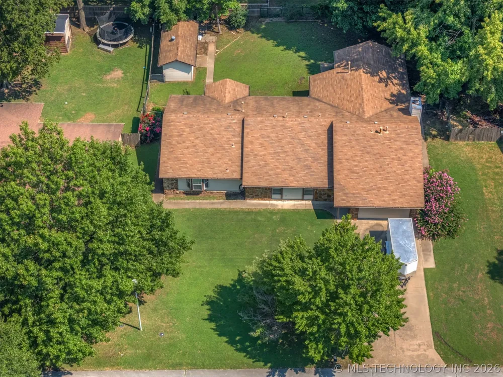 12811 E 133rd Street S Broken Arrow, OK 74011