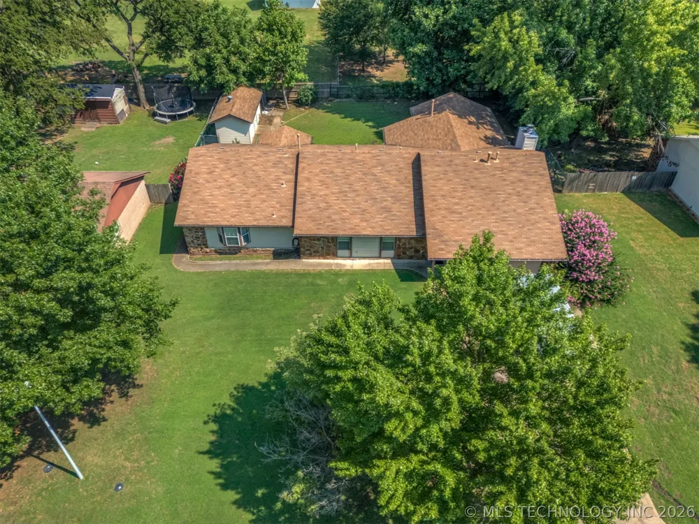 12811 E 133rd Street S Broken Arrow, OK 74011
