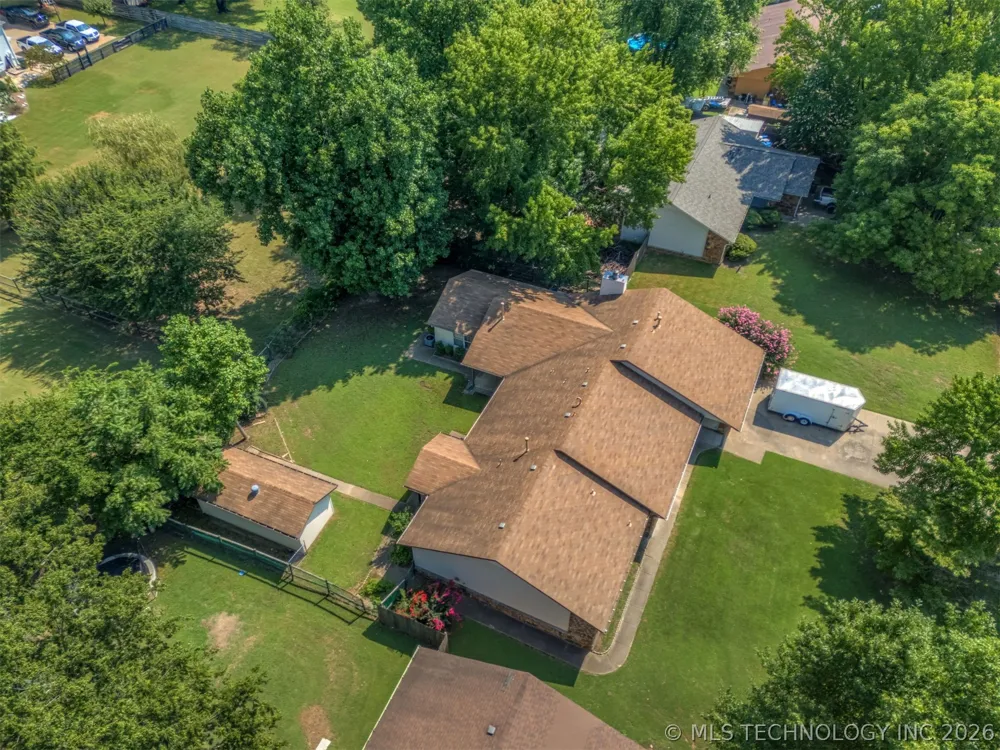 12811 E 133rd Street S Broken Arrow, OK 74011