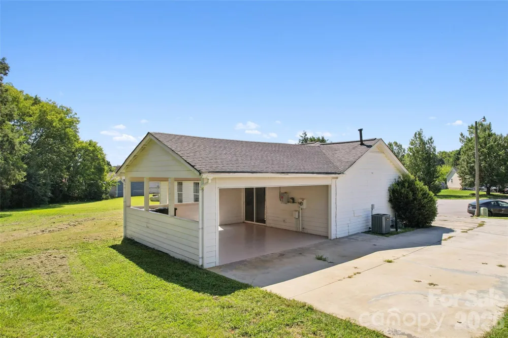4563 Sunchase Court NW Concord, NC 28027