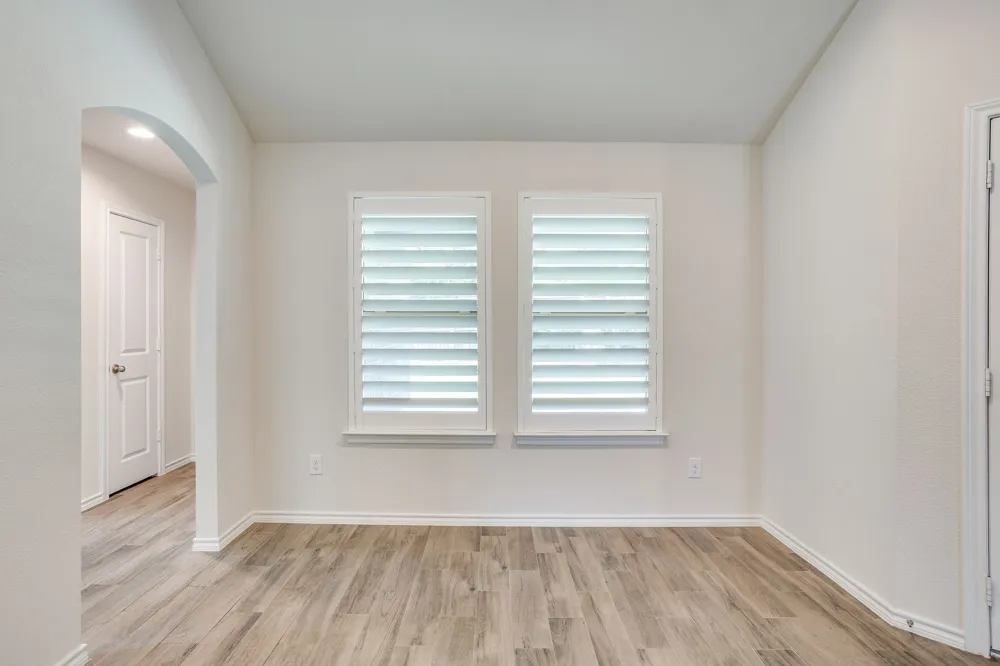 1533 Grassy Meadows Drive Burleson, TX 76058