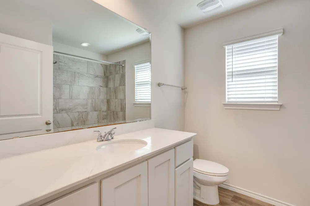 1533 Grassy Meadows Drive Burleson, TX 76058