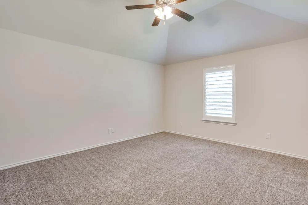 1533 Grassy Meadows Drive Burleson, TX 76058