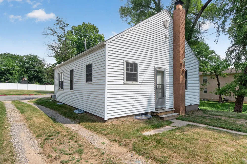 135 E Mansion Jackson, MI 49203
