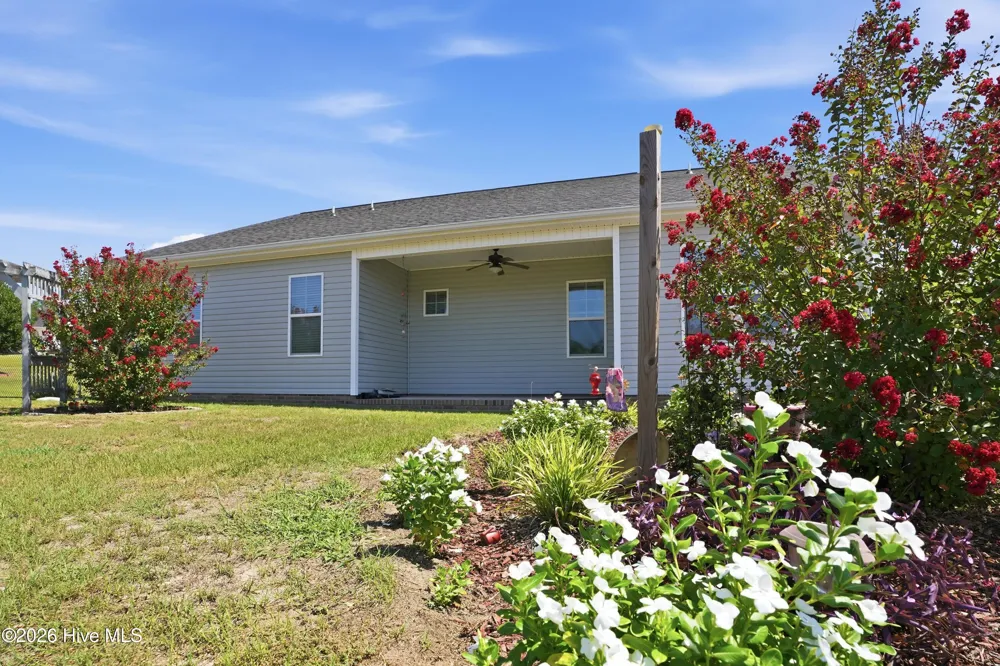 328 Stillwater Creek Drive Goldsboro, NC 27534