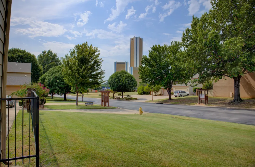 2856 E 85TH STREET #124 Tulsa, OK 74137