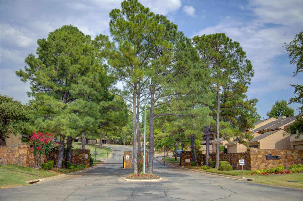 2856 E 85TH STREET #124 Tulsa, OK 74137