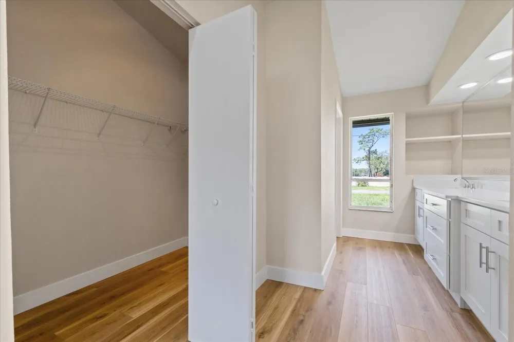 120 FOUNTAIN COURT Spring Hill, FL 34606