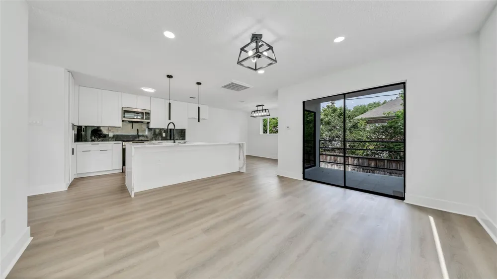 3510 Bellaire Boulevard Houston, TX 77025