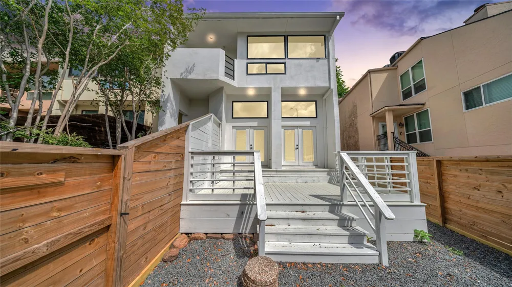 3510 Bellaire Boulevard Houston, TX 77025