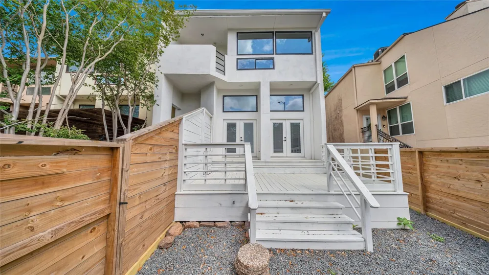 3510 Bellaire Boulevard Houston, TX 77025