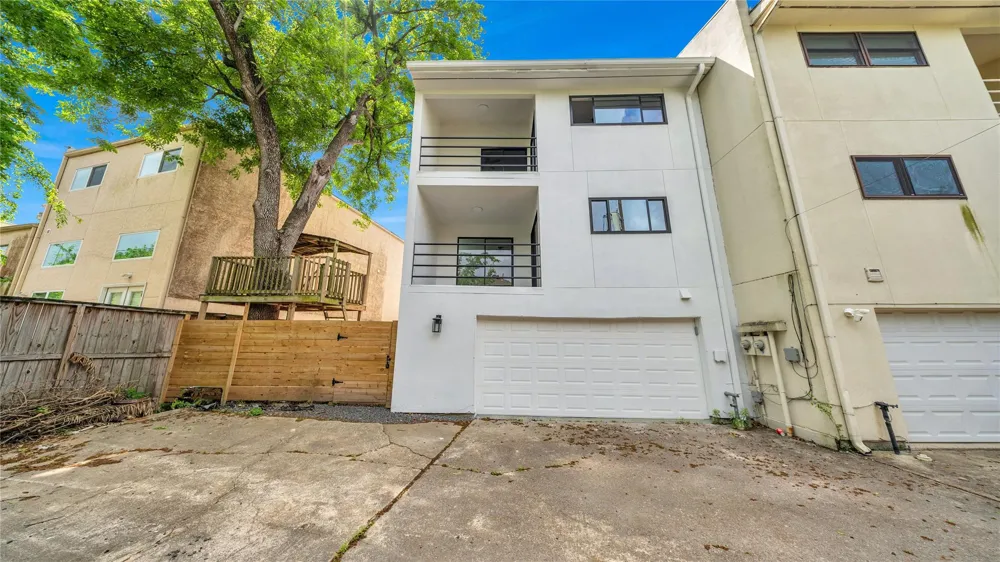 3510 Bellaire Boulevard Houston, TX 77025
