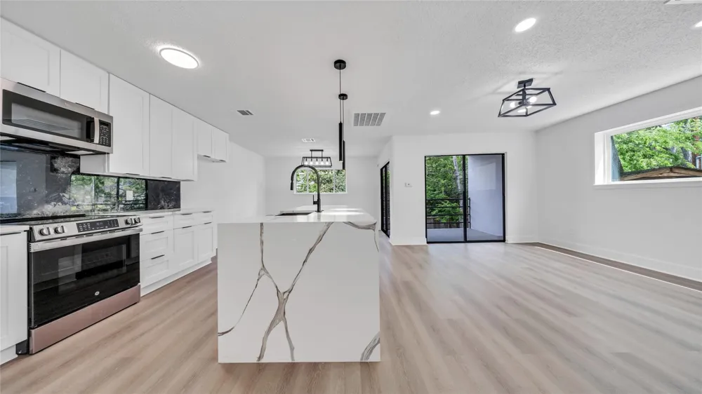 3510 Bellaire Boulevard Houston, TX 77025