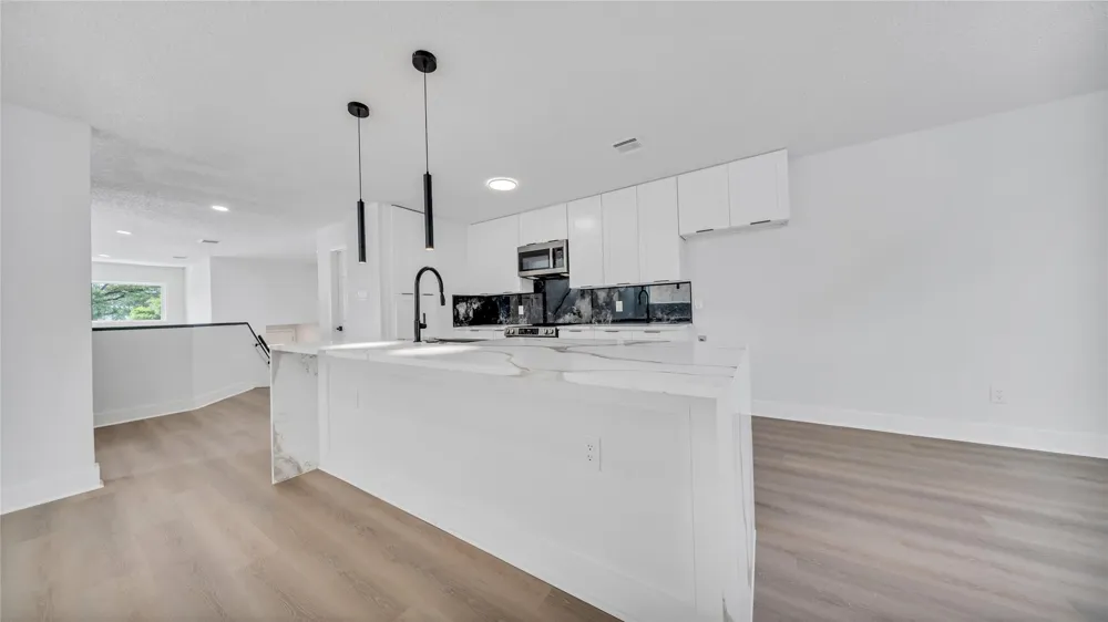 3510 Bellaire Boulevard Houston, TX 77025