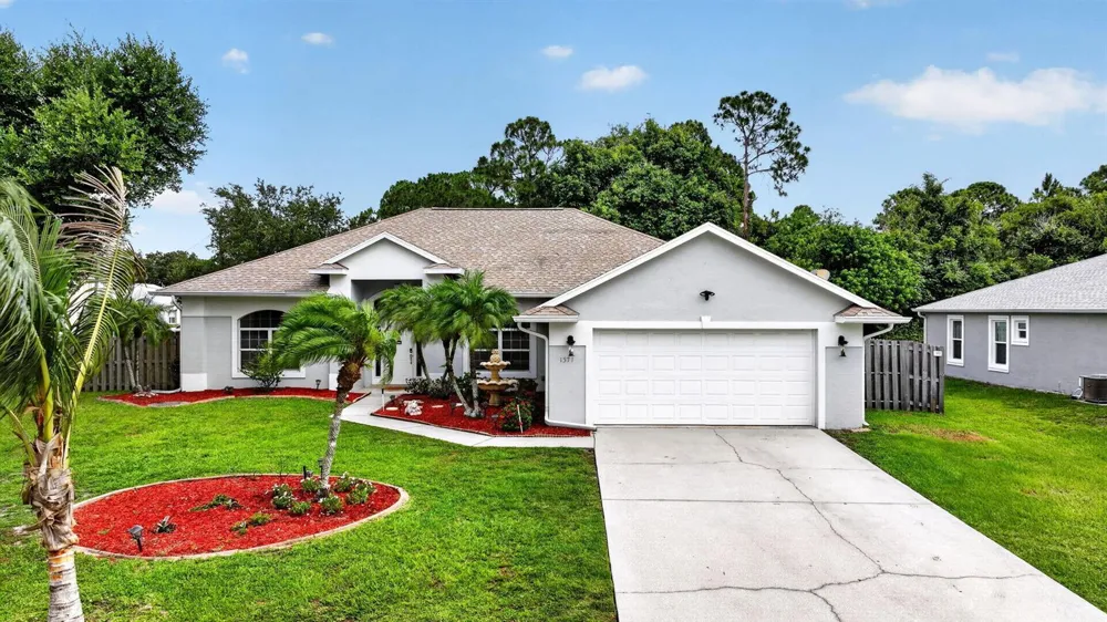 1571 SW Hunnicut Avenue Port St. Lucie, FL 34953