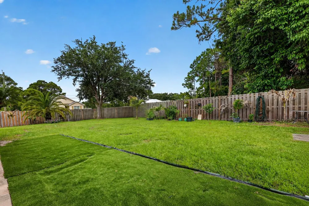 1571 SW Hunnicut Avenue Port St. Lucie, FL 34953