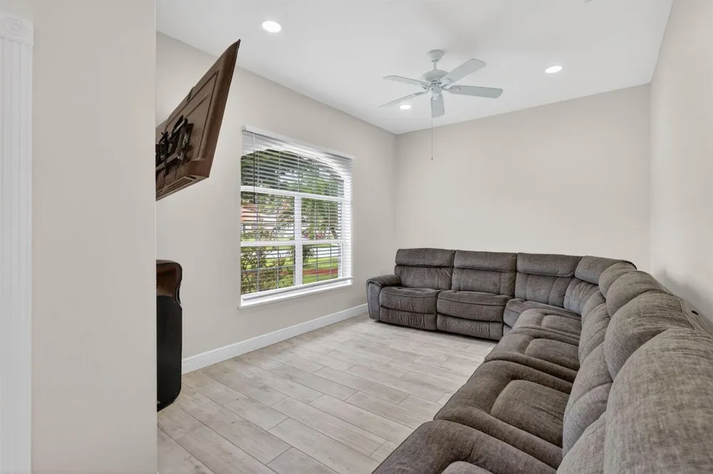 1571 SW Hunnicut Avenue Port St. Lucie, FL 34953