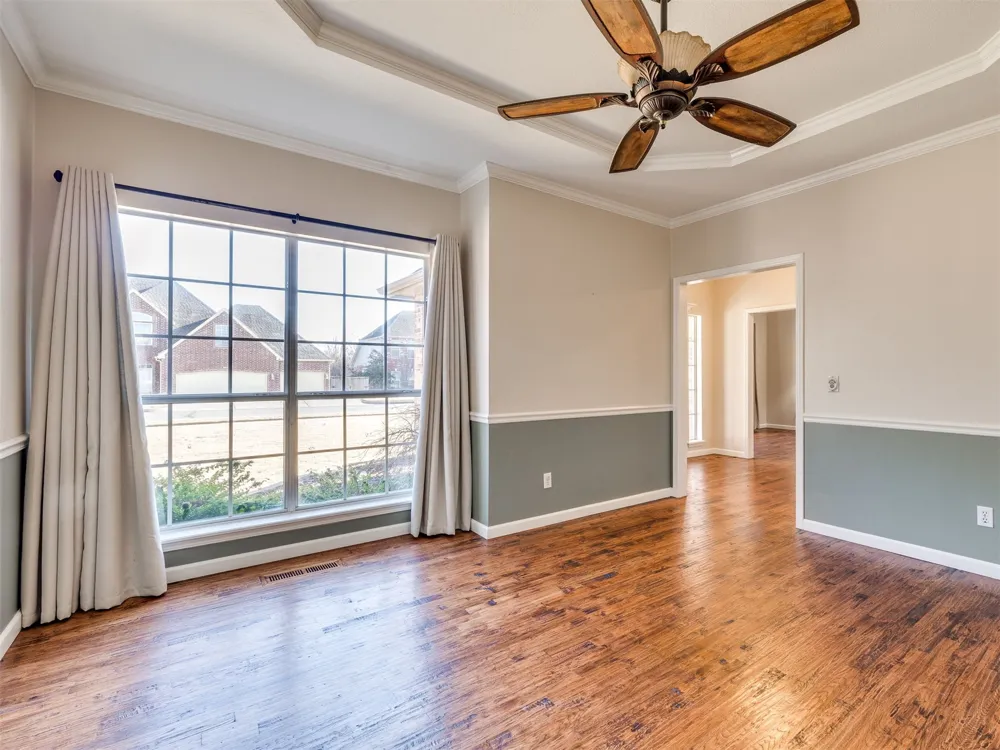 1004 S Yellowood Avenue Broken Arrow, OK 74012