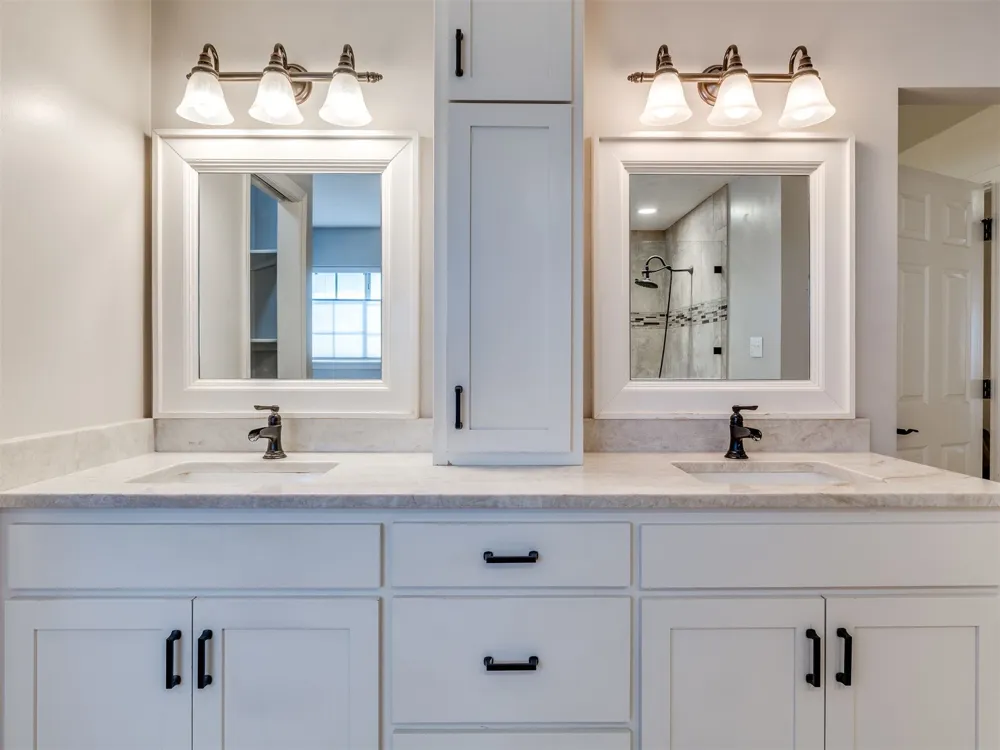 1004 S Yellowood Avenue Broken Arrow, OK 74012