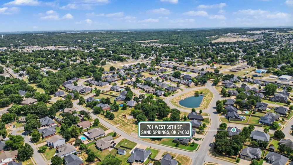701 W 39th Street Sand Springs, OK 74063