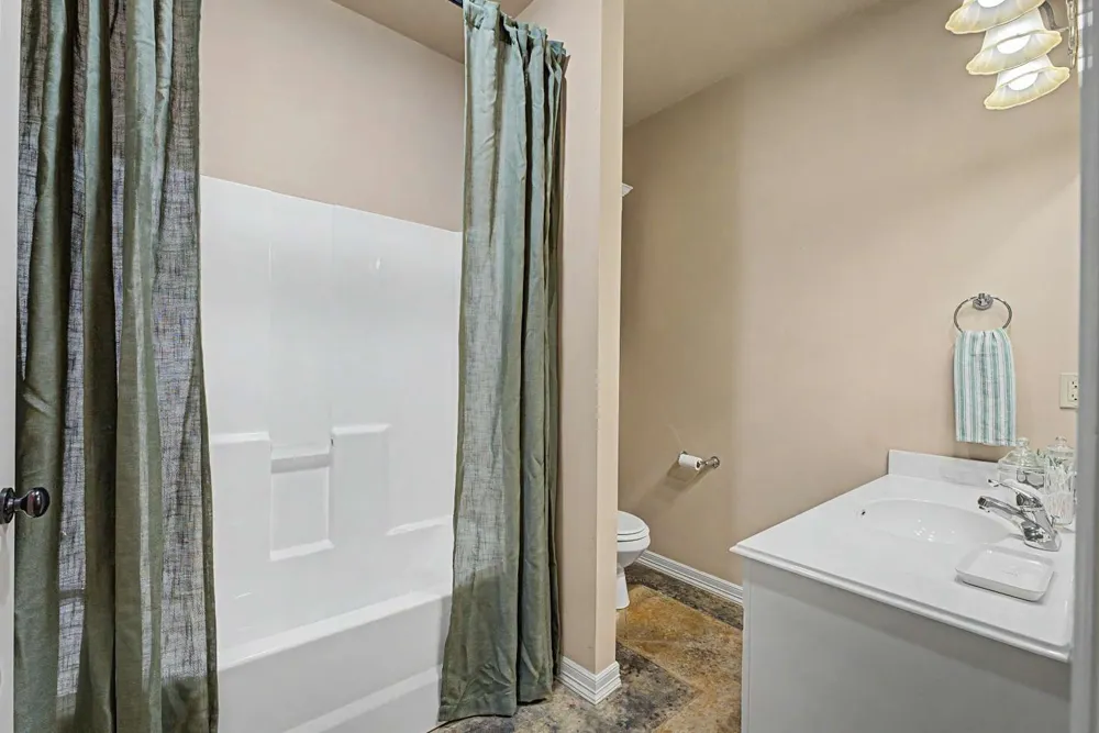 701 W 39th Street Sand Springs, OK 74063